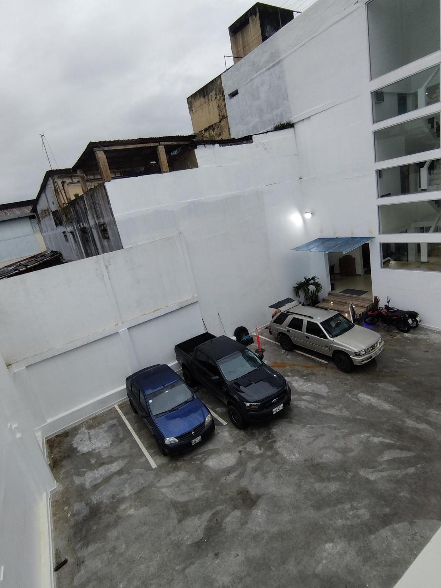 Hotel Puerta Del Sol Santo Domingo de los Colorados Kültér fotó