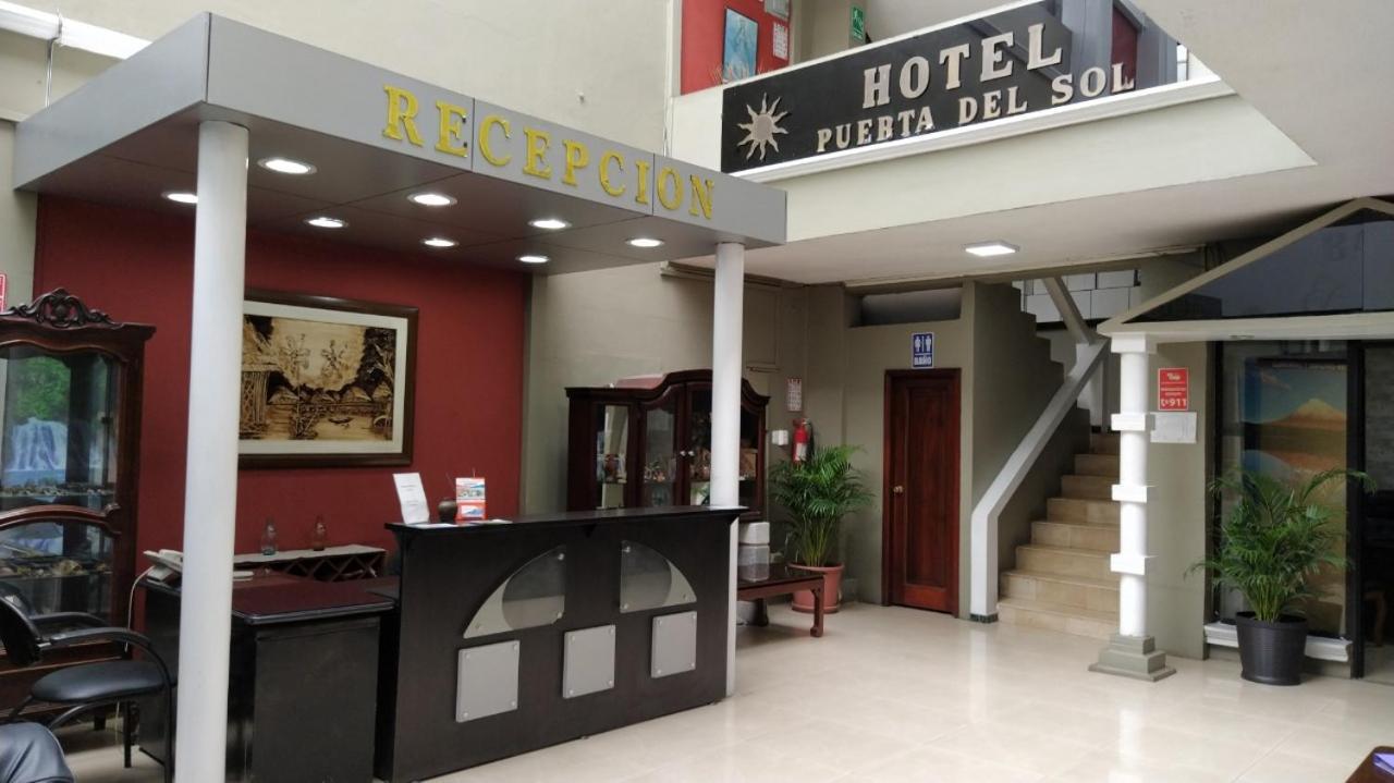 Hotel Puerta Del Sol Santo Domingo de los Colorados Kültér fotó